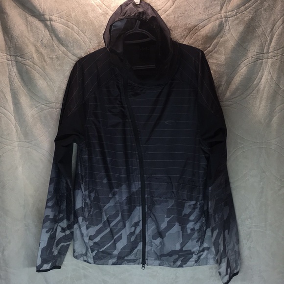 Oakley zip up Hoodie - Picture 2 of 5